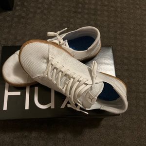 Flux footwearmens 9 women’s 10